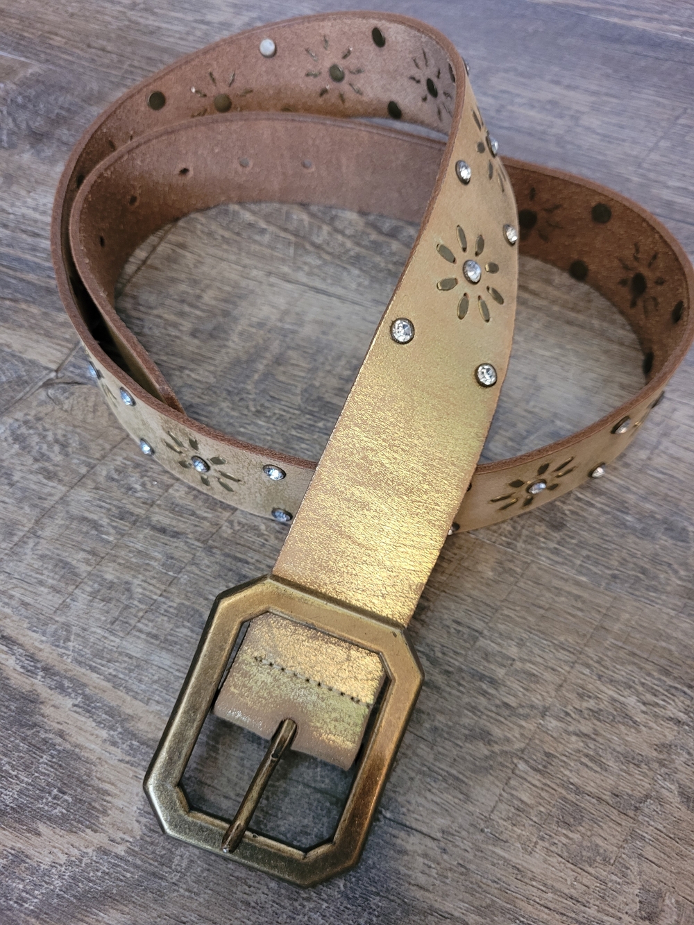 Leather Size Large Gold Toned Belt with Flower Stitiching and Rhinestones